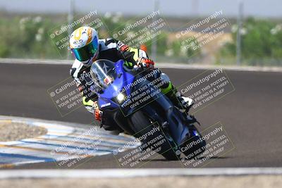 media/Sep-20-2025-TrackDaz (Sat) [[27f0cde673]]/A Group/2pm (Turn 9)/